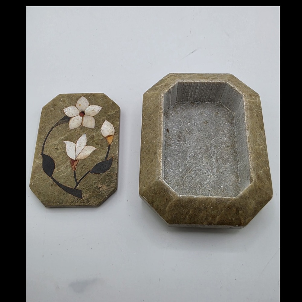Vintage Indian Soapstone Trinket Box Floral Inlay Hand Carved SERRV Decor